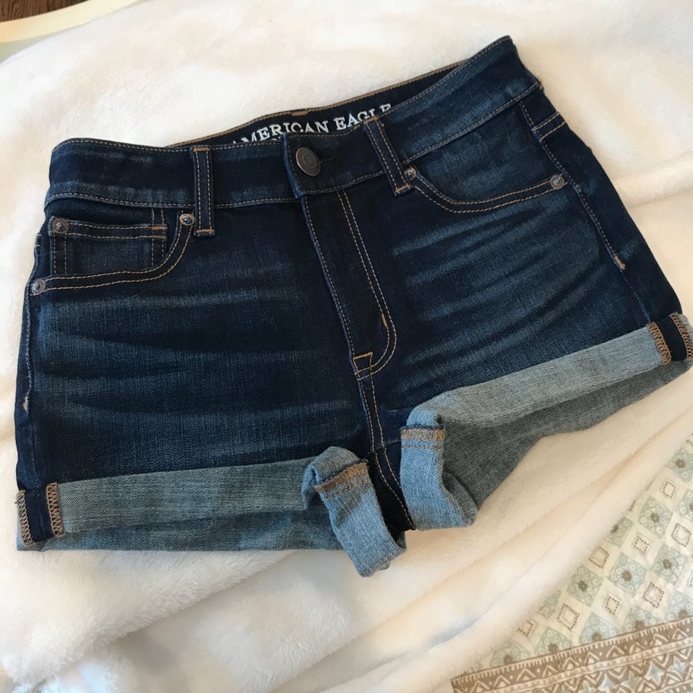 American Eagle Hi-Rise Shortie